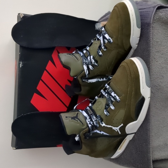 Jordan son of Mars low olive green - Picture 3 of 16